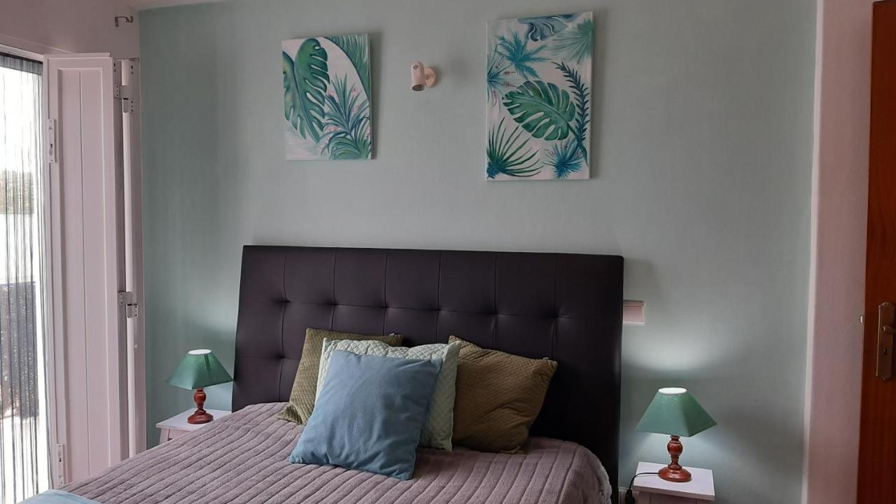 Oceanus Room With Private Kitchen, Bathroom And Terrace 300M From The Beach Сагреш Экстерьер фото